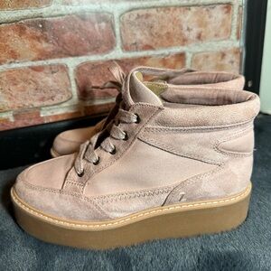 Zodiac Womens Siona Pink Canvas Casual And Fashion Sneakers NWOT